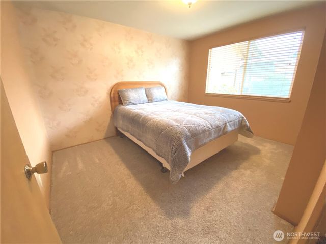 10819 SE 230th Street, Kent, WA 98031