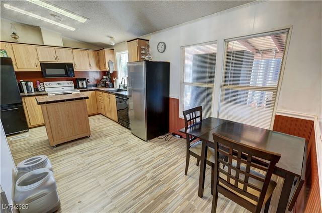 5080 North JALAPA Place, Pahrump, NV 89060