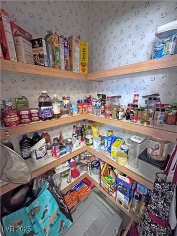 5080 North JALAPA Place, Pahrump, NV 89060