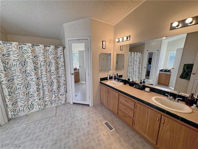 5080 North JALAPA Place, Pahrump, NV 89060