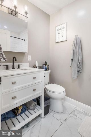 2276 RIDGE RD, York, PA 17406