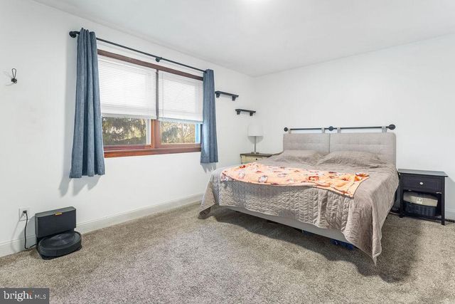 2276 RIDGE RD, York, PA 17406