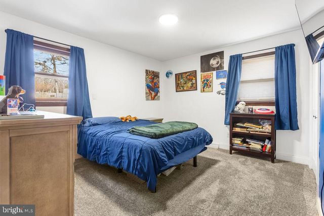 2276 RIDGE RD, York, PA 17406