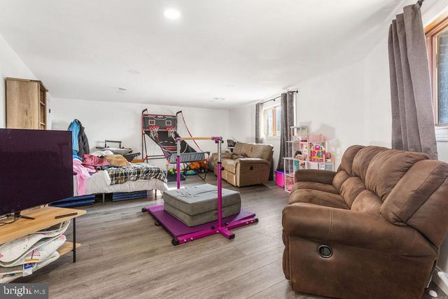 2276 RIDGE RD, York, PA 17406