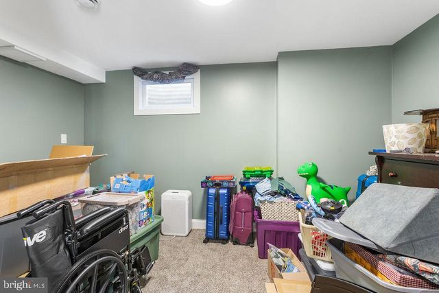 2276 RIDGE RD, York, PA 17406