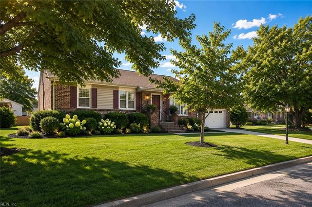 170 Spaulding DR, Newport News, VA 23602