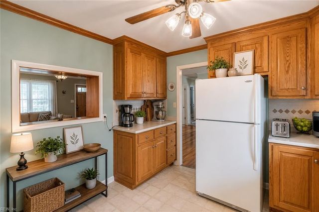 170 Spaulding DR, Newport News, VA 23602