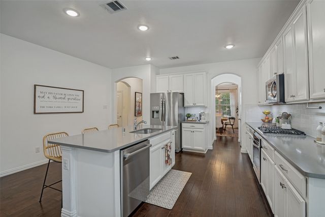 2062 Avondown Road, Forney, TX 75126