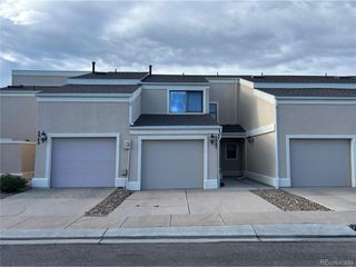 6947 Gayle Lyn Ln, Colorado Springs, CO 80919