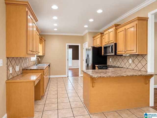 9153 SPARKS DRIVE, Warrior, AL 35180