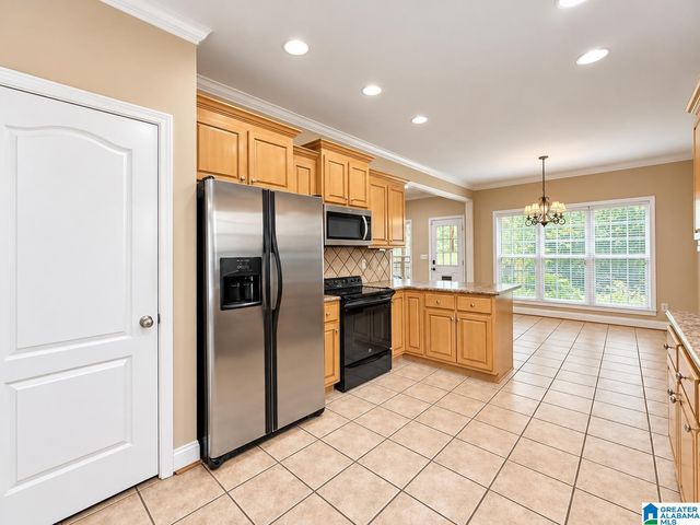 9153 SPARKS DRIVE, Warrior, AL 35180
