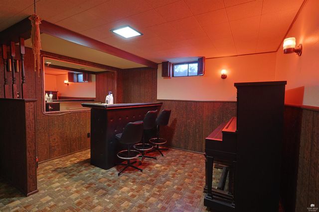 236 E Walnut Street, Waterville, KS 66548