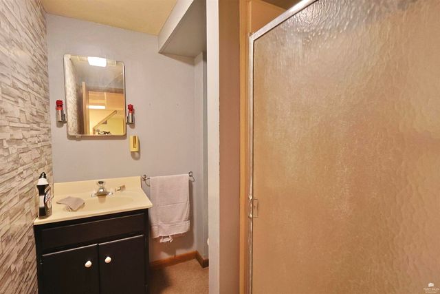 236 E Walnut Street, Waterville, KS 66548