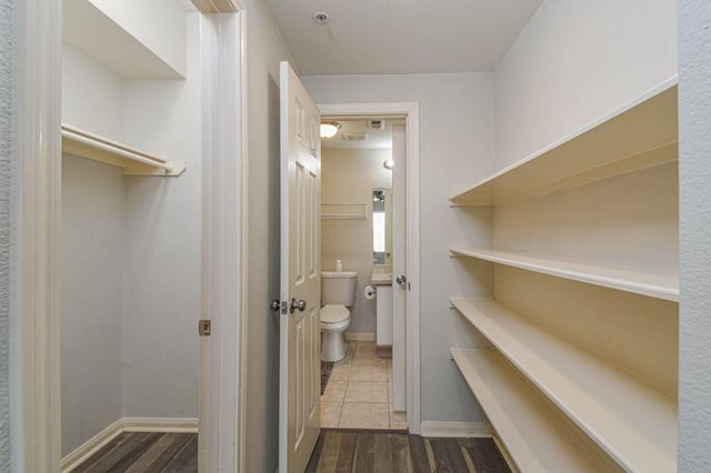 6289 Wilcrest Drive 5203, Houston, TX 77072