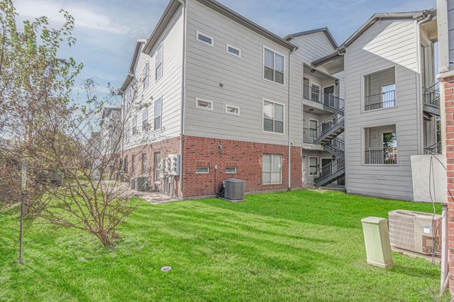 6289 Wilcrest Drive 5203, Houston, TX 77072