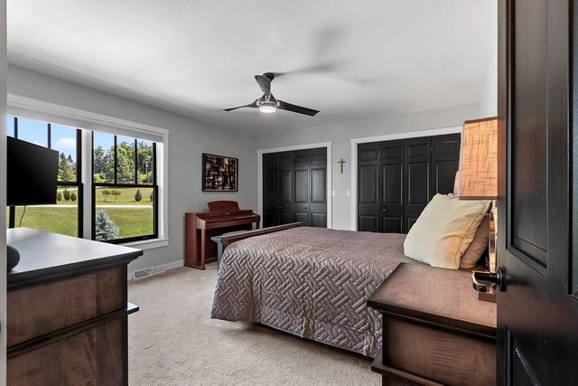 5107 ACHATES COURT, De Pere, WI 54115