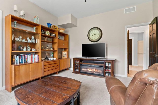 5107 ACHATES COURT, De Pere, WI 54115