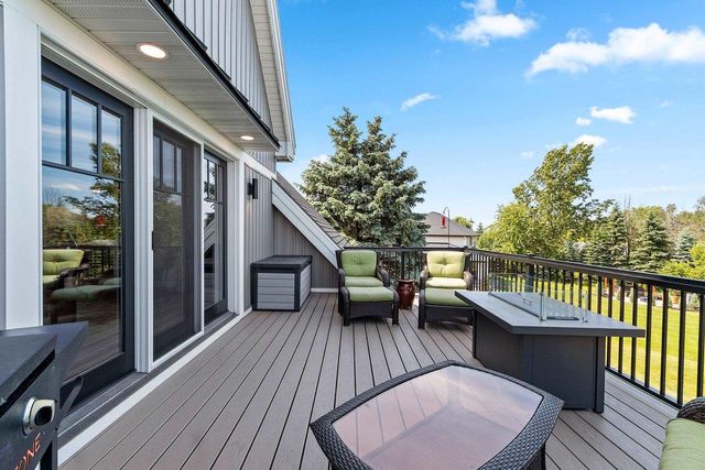 5107 ACHATES COURT, De Pere, WI 54115