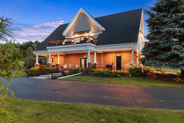 5107 ACHATES COURT, De Pere, WI 54115
