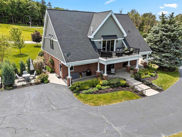 5107 ACHATES COURT, De Pere, WI 54115