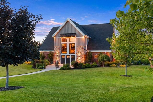 5107 ACHATES COURT, De Pere, WI 54115