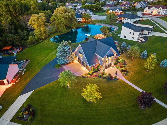 5107 ACHATES COURT, De Pere, WI 54115
