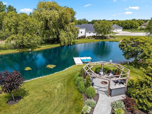 5107 ACHATES COURT, De Pere, WI 54115