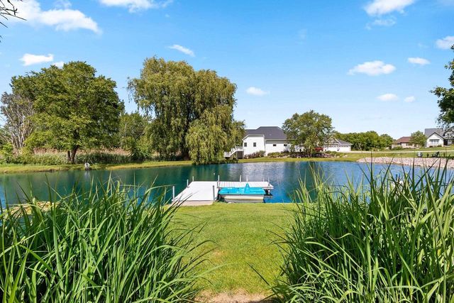 5107 ACHATES COURT, De Pere, WI 54115