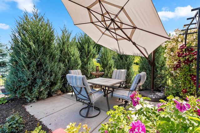 5107 ACHATES COURT, De Pere, WI 54115