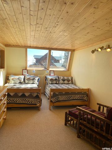 6774 CHAPARRAL DR, Eden, UT 84310