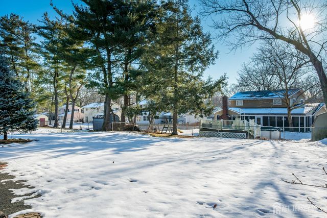 20 Starling Road, South Brunswick, NJ 08824