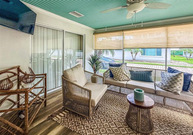 1900 BENJAMIN FRANKLIN DRIVE, Sarasota, FL 34236