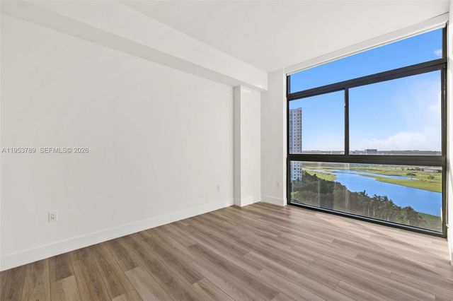 101 Diplomat Pkwy 1703, Hallandale Beach, FL 33009