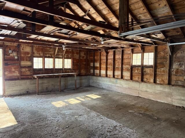 6707 W Decker Road, Ludington, MI 49431