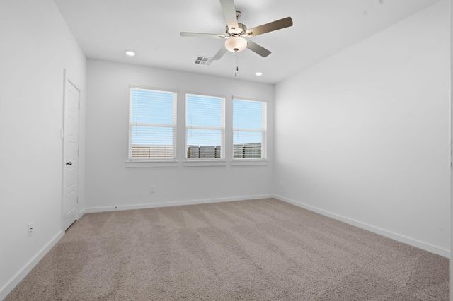 2411 Outpost Canyon Drive, Iowa Colony, TX 77583