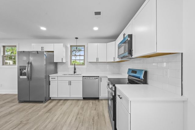 126 Donelsonwood Dr, Nashville, TN 37214