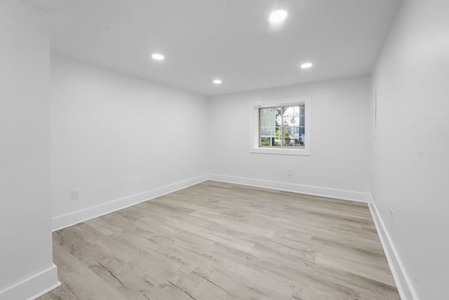126 Donelsonwood Dr, Nashville, TN 37214