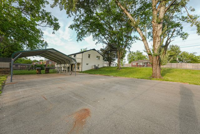 126 Donelsonwood Dr, Nashville, TN 37214