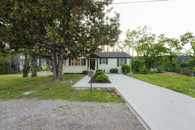 126 Donelsonwood Dr, Nashville, TN 37214