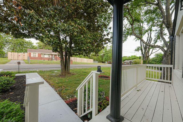 126 Donelsonwood Dr, Nashville, TN 37214