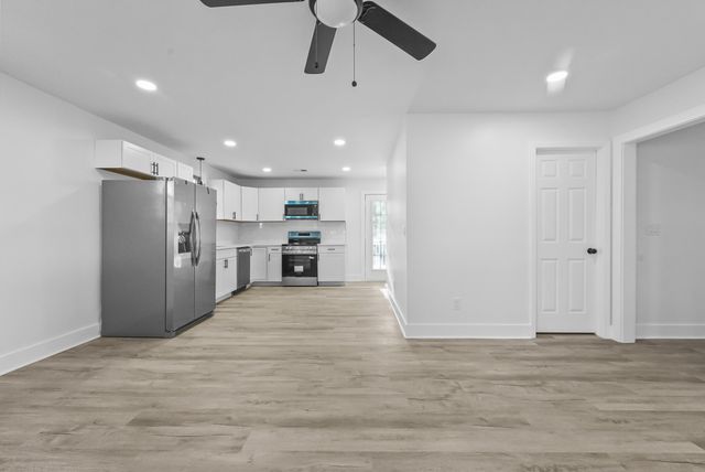 126 Donelsonwood Dr, Nashville, TN 37214