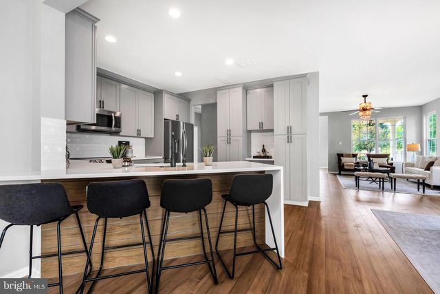 1702 MAGNOLIA CT, Garnet Valley, PA 19060