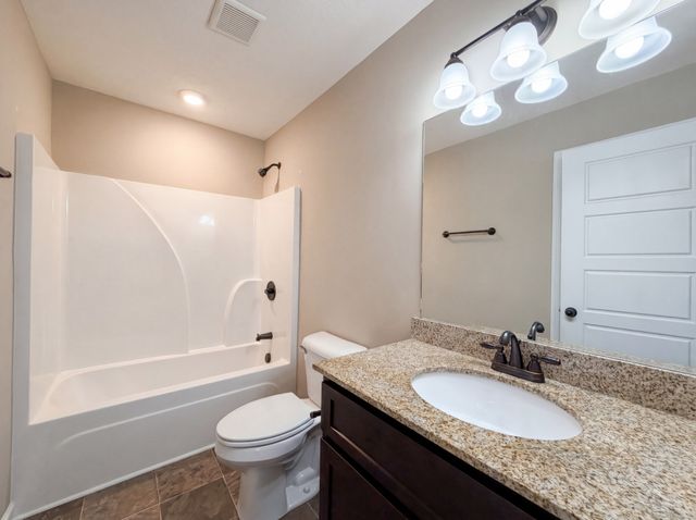 340 Elm Ave, Lewisburg, TN 37091