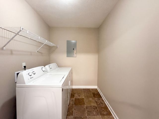 340 Elm Ave, Lewisburg, TN 37091