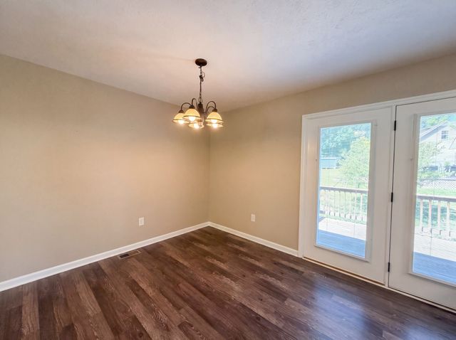 340 Elm Ave, Lewisburg, TN 37091