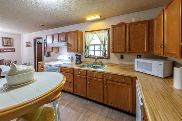 526 Susan Drive, Villa Rica, GA 30180