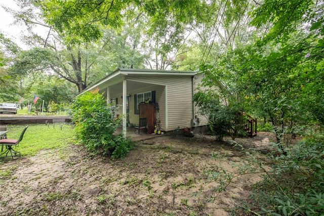 526 Susan Drive, Villa Rica, GA 30180