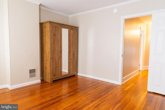 1613 LAUREL ST, Wilmington, DE 19806