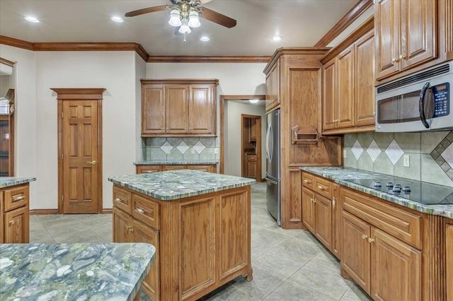 11850 S Broadway, Edmond, OK 73034