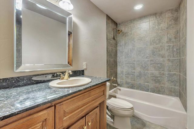 11850 S Broadway, Edmond, OK 73034